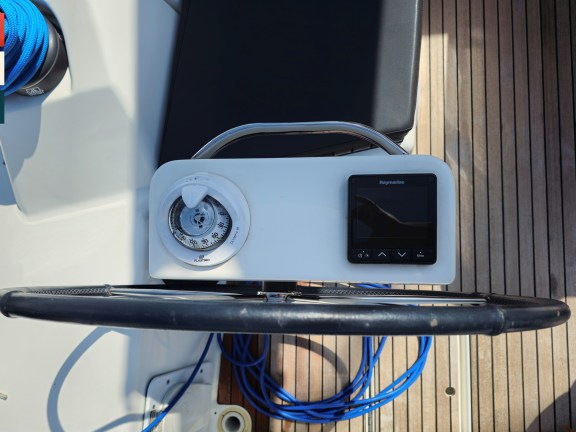 Image of Vivo yacht #6