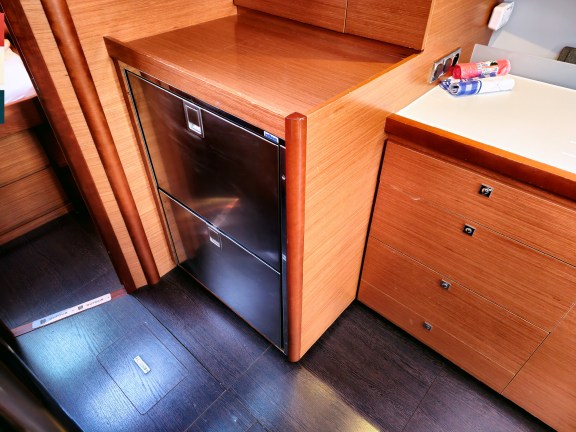 Image of Vivo yacht #18