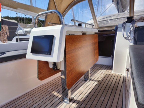 Image of Lola yacht #6