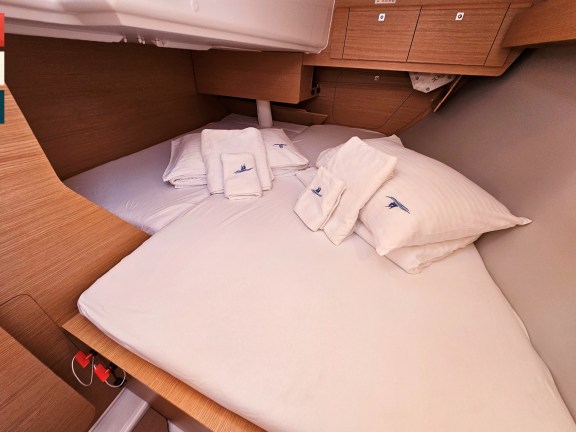 Image of Lola yacht #27