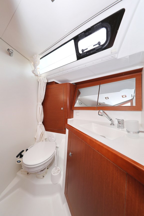 Image of Zephyra yacht #33