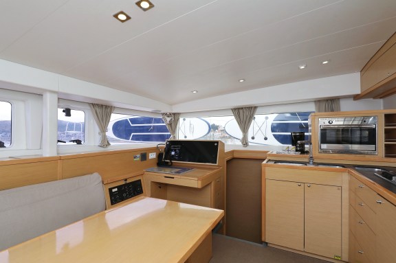 Image of Ladies First yacht #10