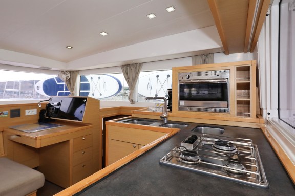 Image of Ladies First yacht #13