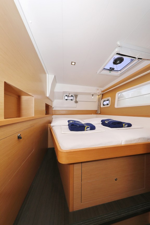 Image of Ladies First yacht #22