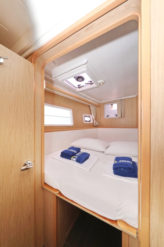 Image of Maja V yacht #26