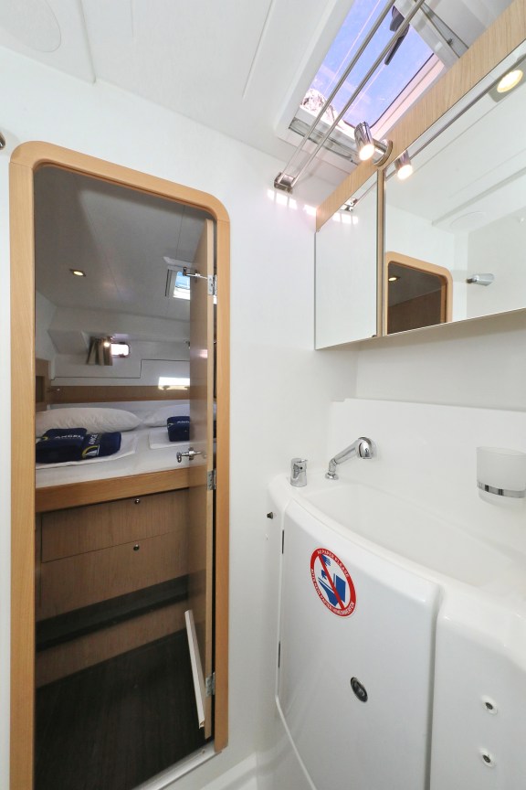 Image of Maja V yacht #32