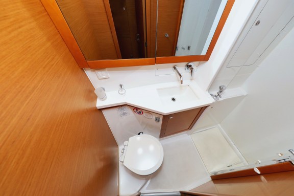 Image of Dorka V yacht #33