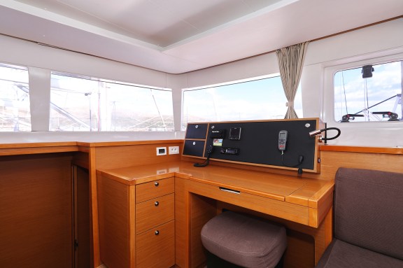 Image of Dorka V yacht #41