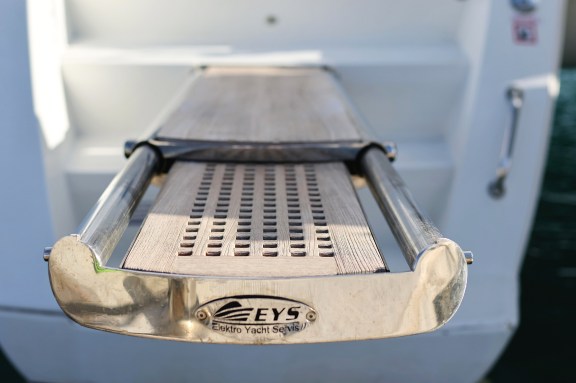 Image of Simply The Best yacht #47