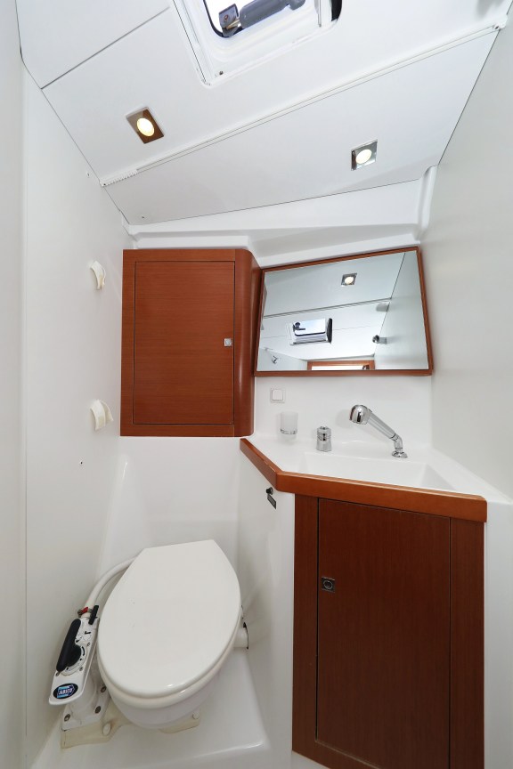 Image of Zyntha yacht #33