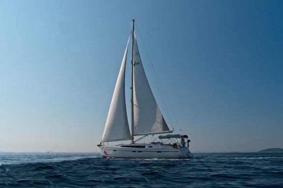 Image of MH 50 yacht #10