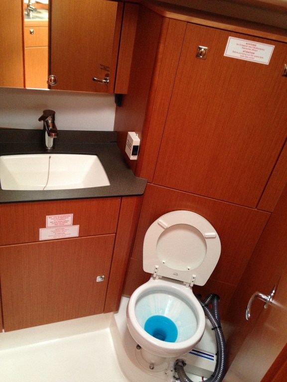 Image of Alisahni yacht #26