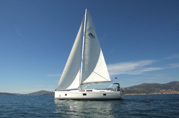 Image of Golden Box yacht #5