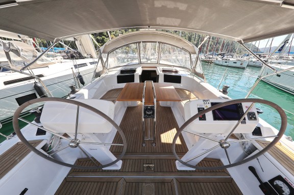Image of Chloe yacht #8