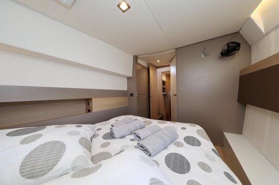 Image of Chimaera yacht #26