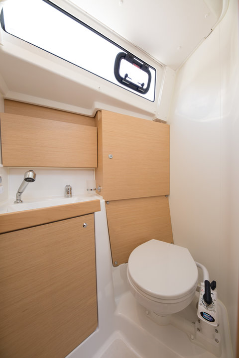 Image of Summer Breeze 1 yacht #7