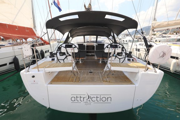 Image of Attraction yacht #4