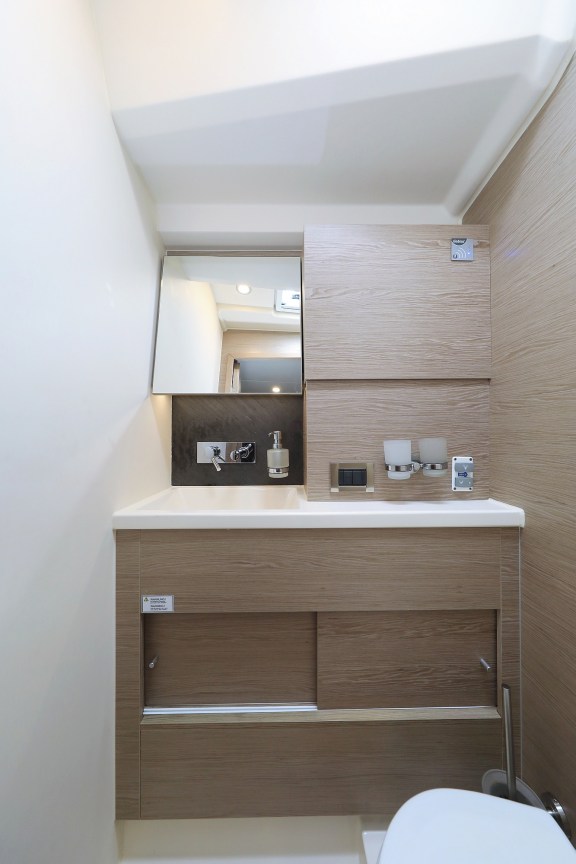 Image of Attraction yacht #26