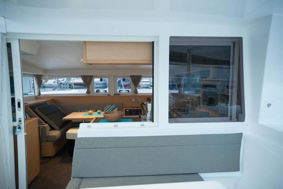 Image of Lady Dom yacht #12