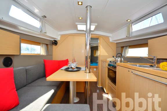 Image of Hobbit yacht #4