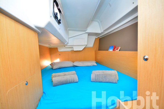 Image of Hobbit yacht #7