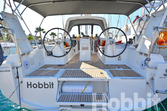 Image of Hobbit yacht #13