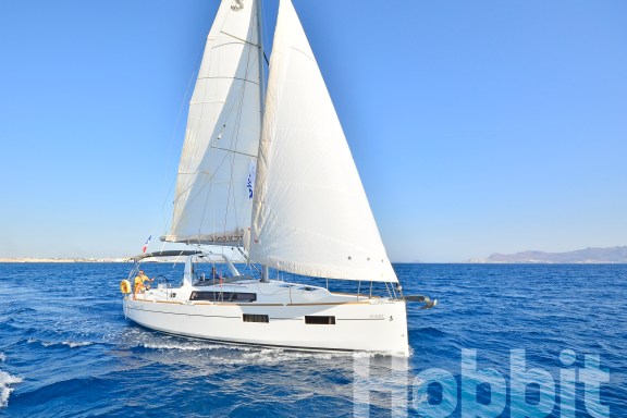 Image of Hobbit yacht #18