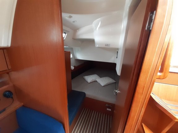 Image of Frida yacht #12