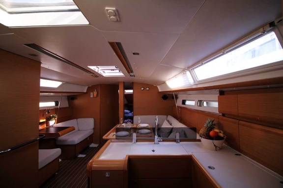 Image of Lucky 7 yacht #8