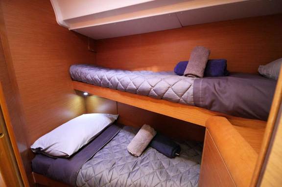 Image of Lucky 7 yacht #14