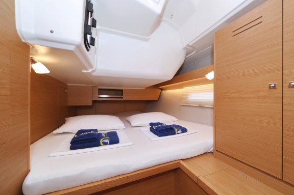 Image of Air Star yacht #27