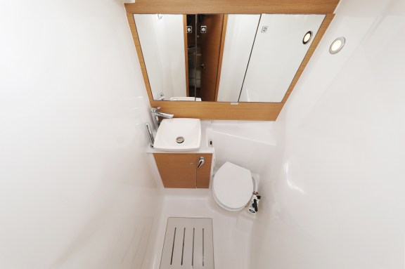 Image of Air Star yacht #34