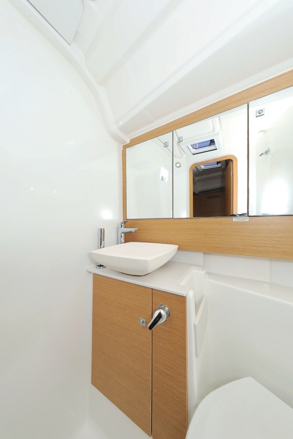 Image of Air Star yacht #36