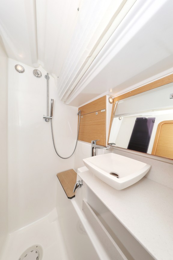 Image of Air Star yacht #40