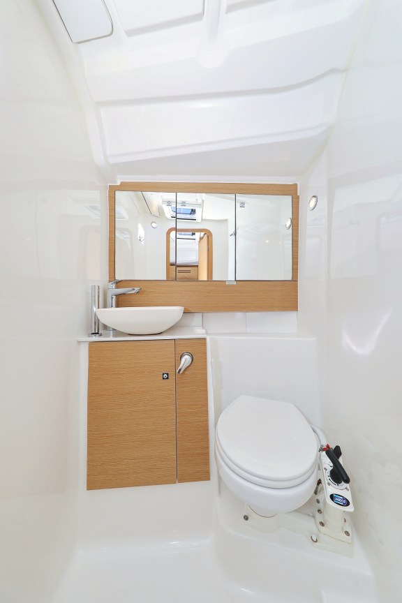 Image of Air Star yacht #33