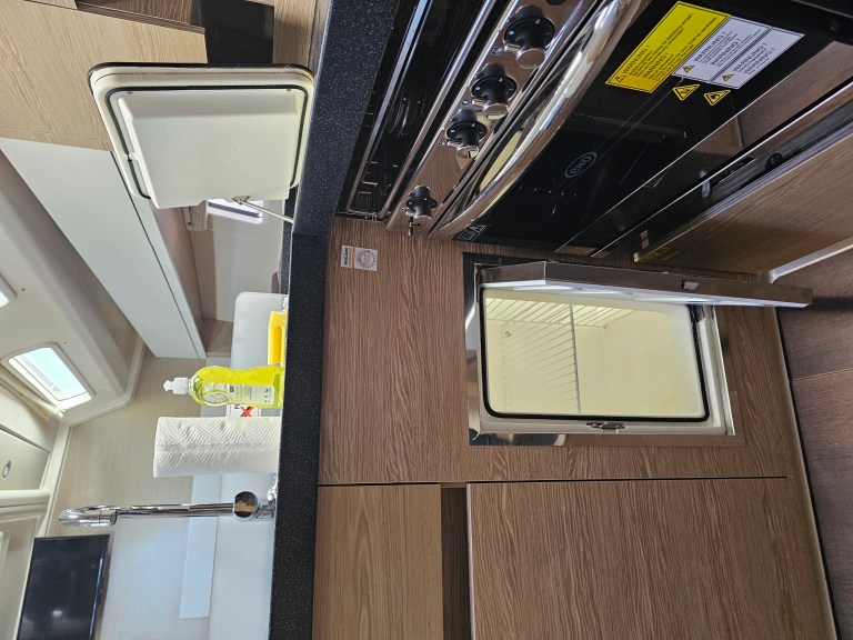 Image of Adagio yacht #16