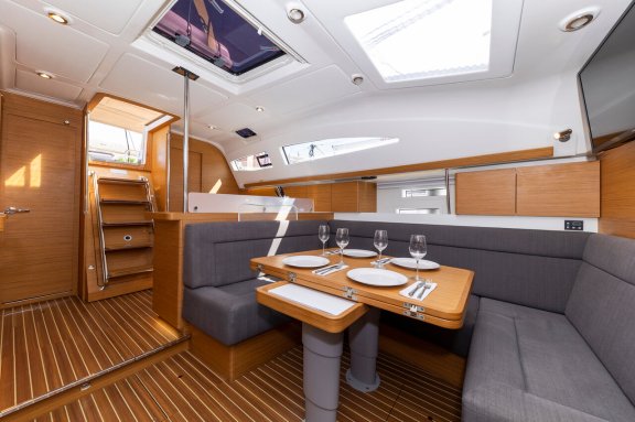 Image of Hotspot yacht #12