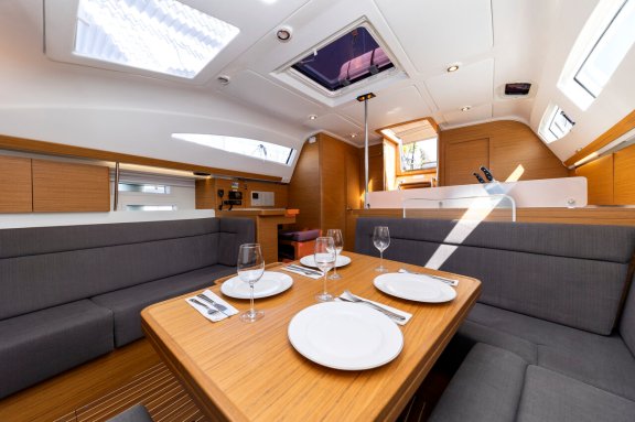 Image of Hotspot yacht #15