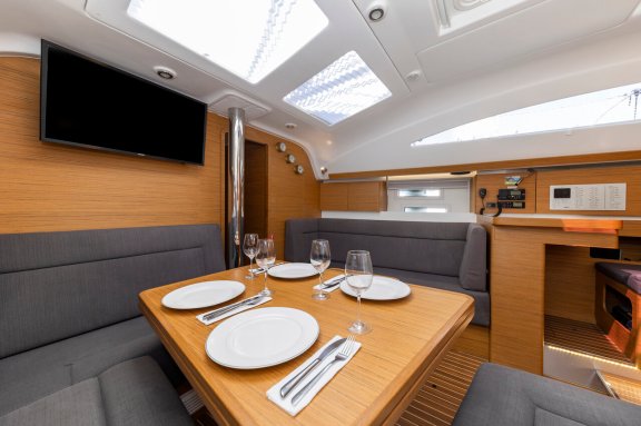 Image of Hotspot yacht #16