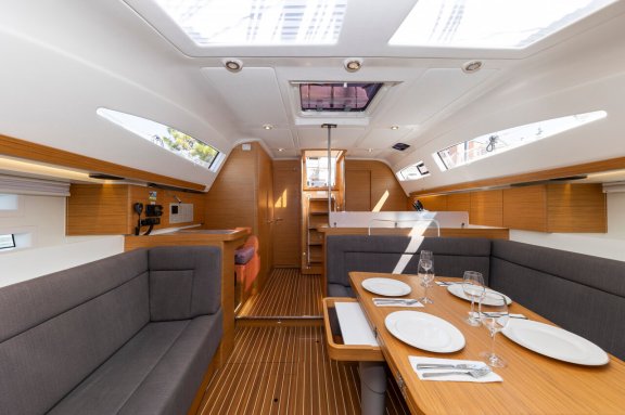 Image of Hotspot yacht #10