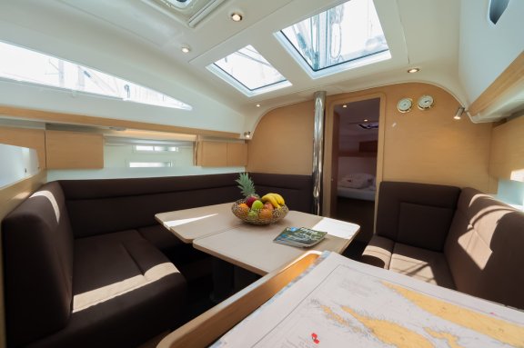 Image of Anadea yacht #11