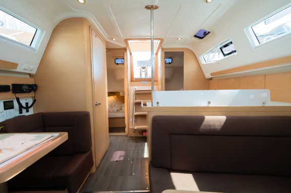 Image of Anadea yacht #12