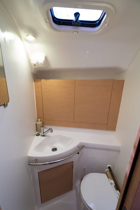 Image of Anadea yacht #16