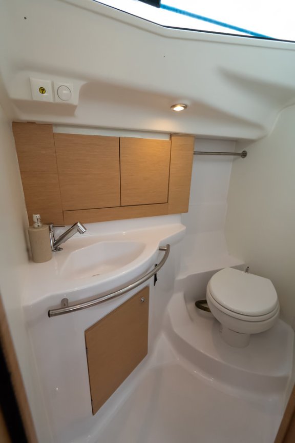 Image of Anadea yacht #15