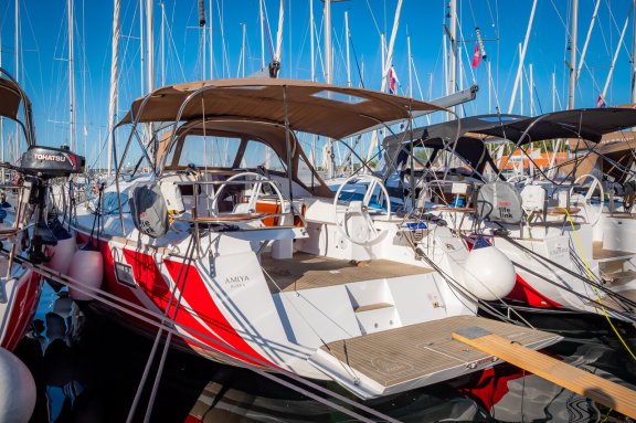 Image of Amiya yacht #5