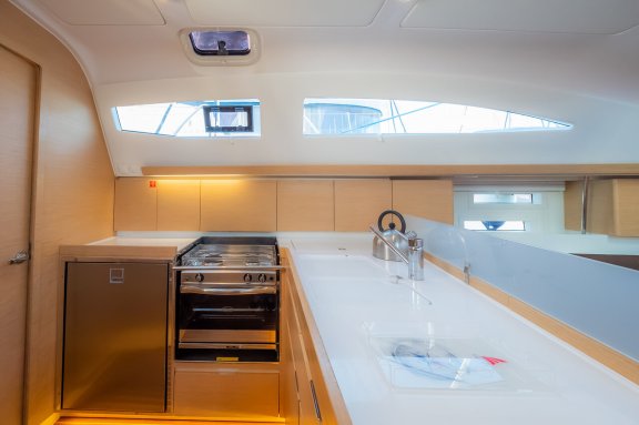 Image of Amiya yacht #6