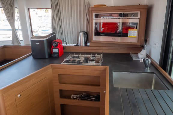 Image of That’s Life yacht #10