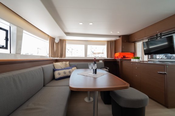 Image of Summer Wind 1 yacht #16