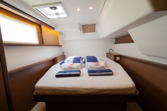 Image of Summer Wind 1 yacht #18