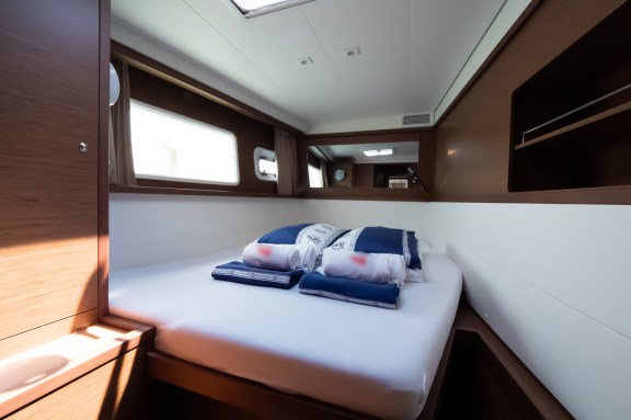 Image of Summer Wind 1 yacht #17